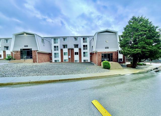 Property at 300 Smithfield Rd Unit 5-49, North Providence, RI 02904, 1 bed, 1 bath