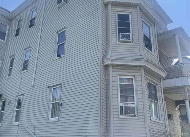 Property at 212 Weld St, New Bedford, MA 02740, 9 beds, 3 baths