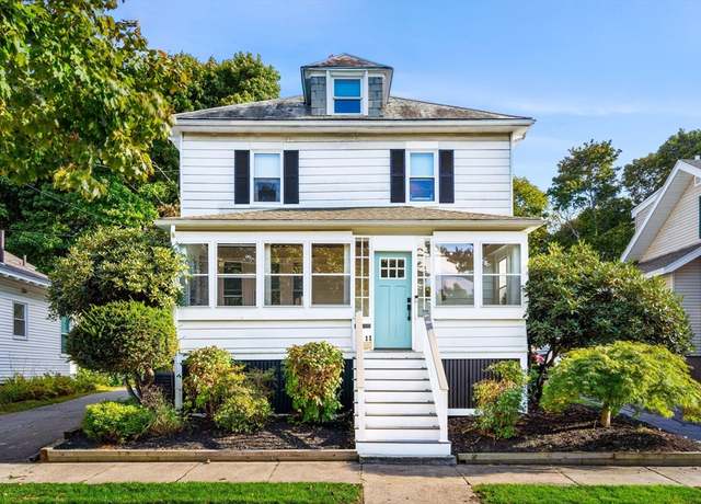 Property at 11 Pickman Rd, Salem, MA 01970, 3 beds, 1.5 baths