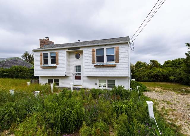 Property at 56 N Shore Blvd, Sandwich, MA 02537, 3 beds, 2 baths