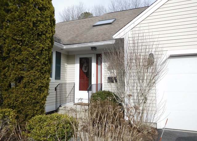 Property at 3 Executive Dr #3, Mashpee, MA 02649, 2 beds, 2.5 baths