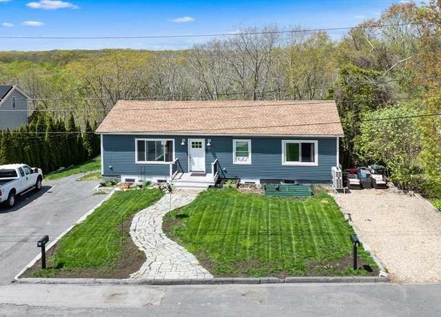 Property at 9 Hodgkins Rd, Rockport, MA 01966, 5 beds, 2.5 baths