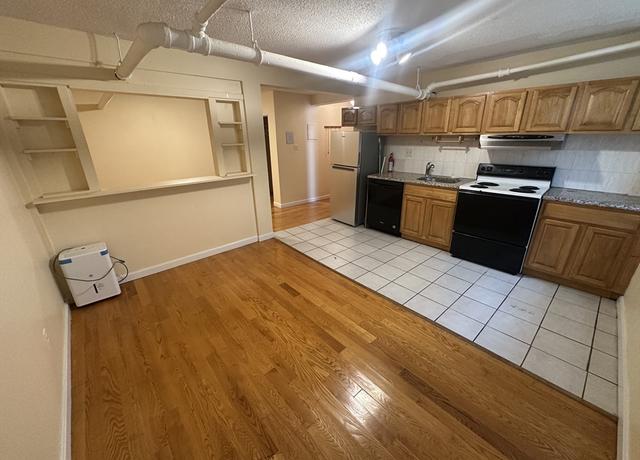 Property at 313 Summit Ave #13, Boston, MA 02135, 1 bed, 1 bath