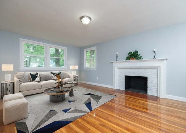 Property at 44 Sunset Dr, Northborough, MA 01532, 3 beds, 1 bath