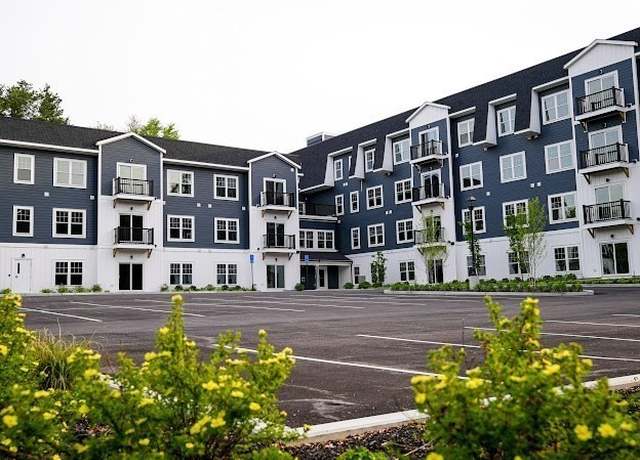 Property at 485 Blue Hills Pkwy #40, Milton, MA 02186, 2 beds, 2 baths