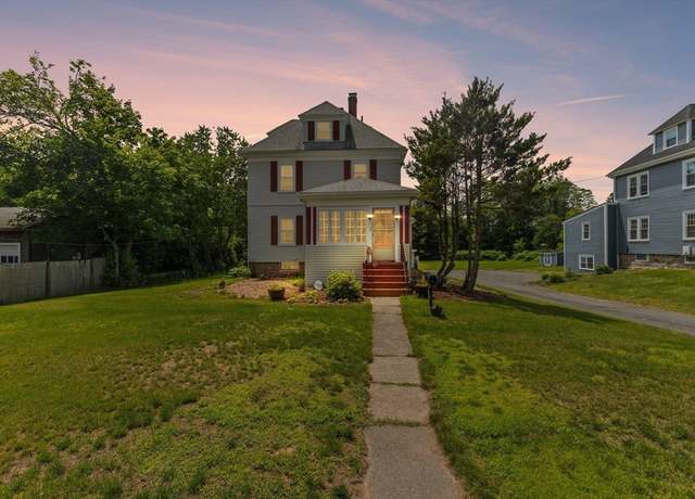 Property at 562 Canton St, Stoughton, MA 02072, 3 beds, 1 bath