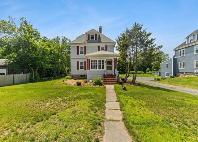Property at 562 Canton St, Stoughton, MA 02072, 3 beds, 1 bath