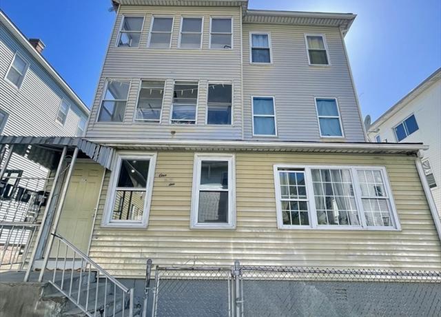Property at 169 Ingleside Ave, Worcester, MA 01604, 12 beds, 3 baths