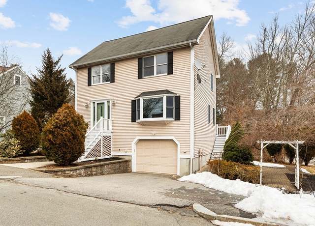 Property at 9 Dexters Ln, Wakefield, MA 01880, 4 beds, 2.5 baths