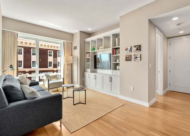 Property at 400 Stuart St Unit 15G, Boston, MA 02116, 1 bed, 1 bath