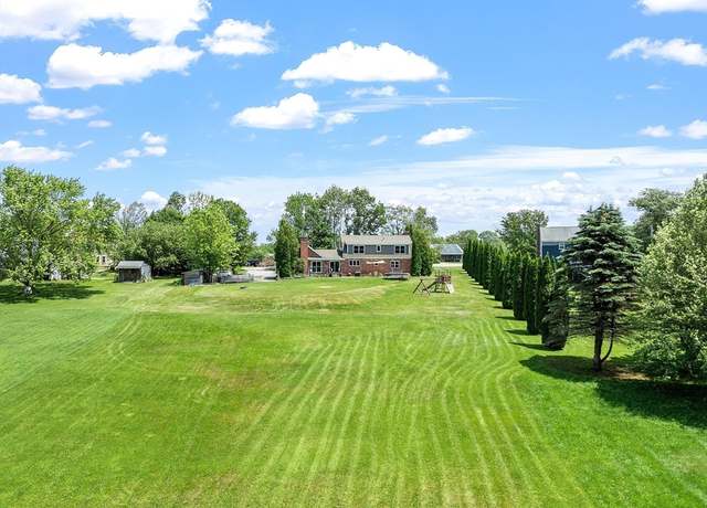 Property at 19 Otter River Rd, Winchendon, MA 01475, 4 beds, 3 baths