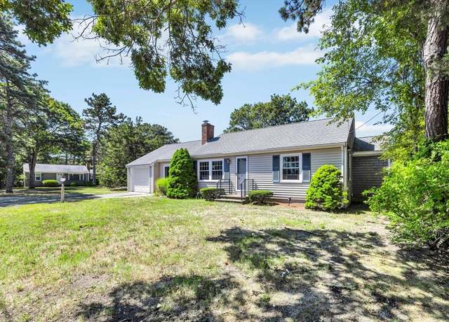 Property at 41 Yelverton Ln, Yarmouth, MA 02673, 2 beds, 2 baths