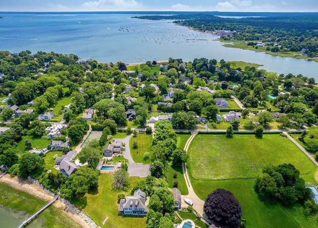 Property at 173 Powder Point Ave, Duxbury, MA 02332, 5 beds, 3.5 baths