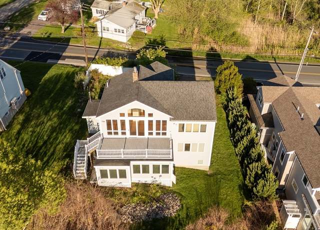 Property at 18 Northridge Rd, Ipswich, MA 01938, 2 beds, 2 baths