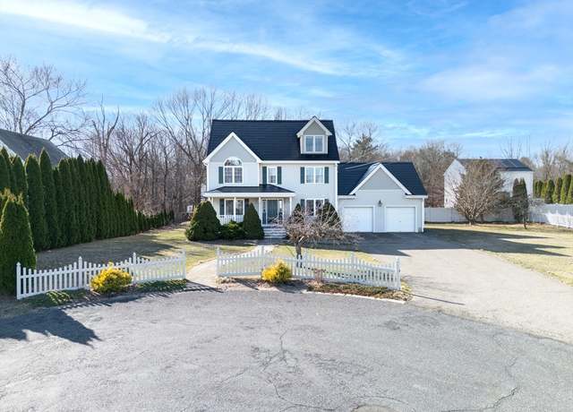 Property at 15 Bacon St, Franklin, MA 02038, 4 beds, 2.5 baths
