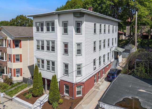 Property at 31 Chrome St, Worcester, MA 01604, 10 beds, 4 baths