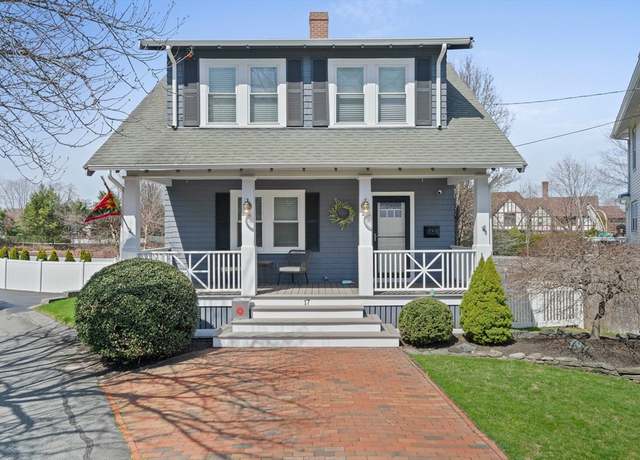Property at 17 Glendale Rd, Quincy, MA 02169, 4 beds, 2.5 baths