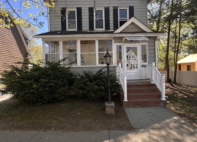 Property at 416 Allen St, Springfield, MA 01118, 4 beds, 1.5 baths