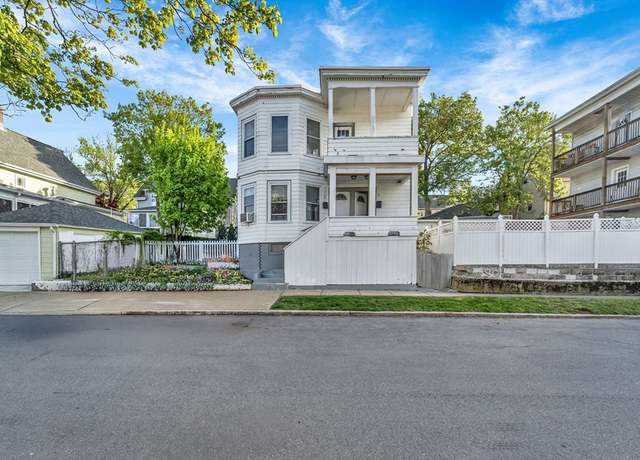 Property at 6-8 Carlton, Lynn, MA 01902, 4 beds, 2.5 baths