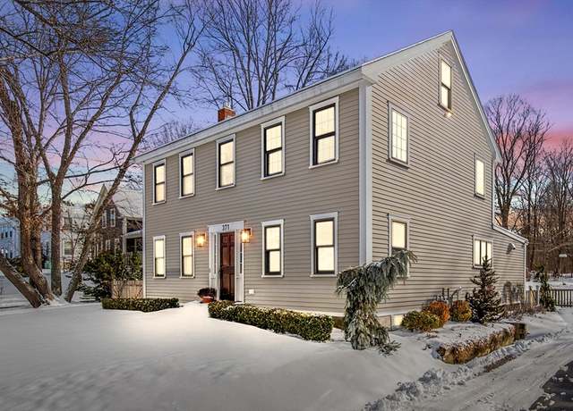 Property at 371 Main St, West Newbury, MA 01985, 3 beds, 2.5 baths