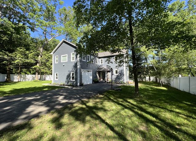 Photo of 60 Lewis Rd, Westfield, MA 01085