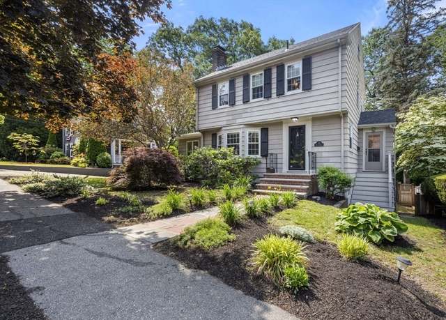 Property at 30 Myopia Rd, Quincy, MA 02170, 3 beds, 1.5 baths