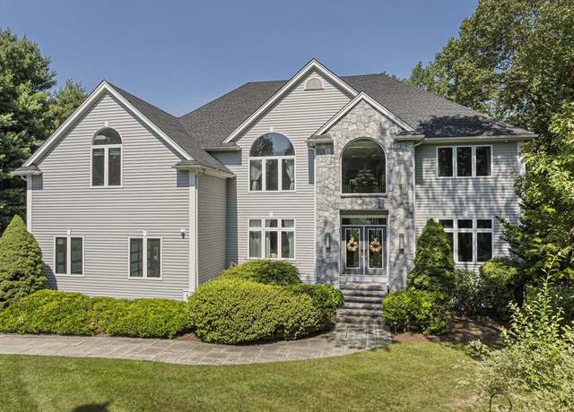 Property at 40 Hillside Dr, Wrentham, MA 02093, 4 beds, 4.5 baths