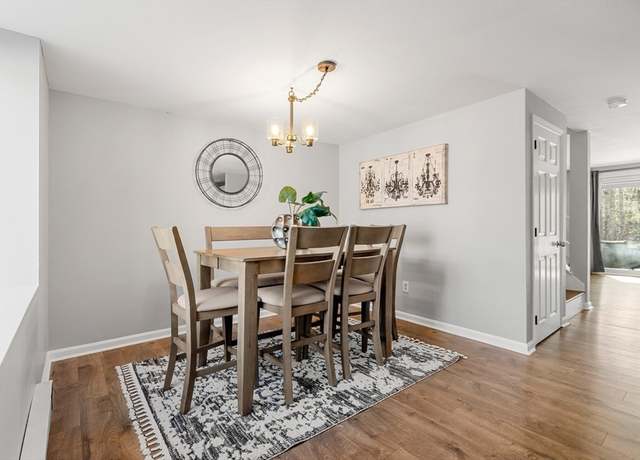 Property at 10 Kingston Ct #10, Merrimack, NH 03054, 3 beds, 1.5 baths