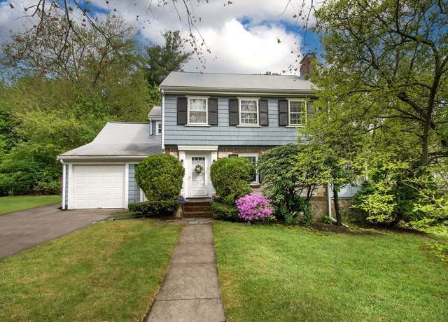 Property at 53 Martin Rd, Milton, MA 02186, 4 beds, 2.5 baths