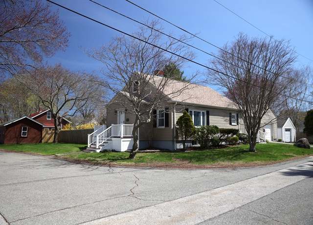 Property at 6 Vernon Ave, Somerset, MA 02726, 3 beds, 1 bath
