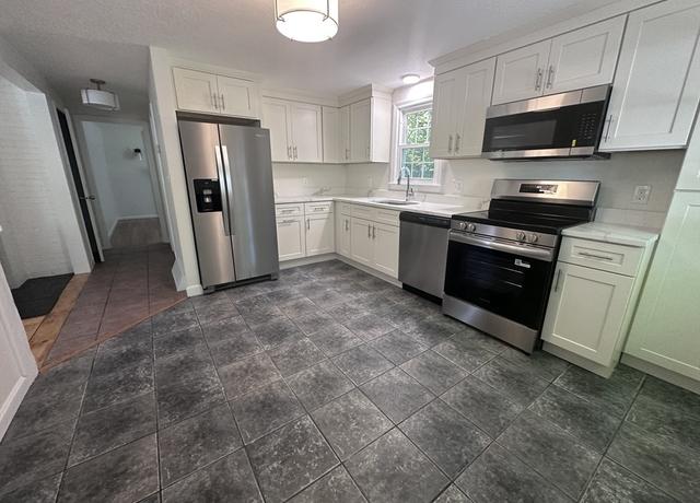 Property at 796 Plymouth, Middleboro, MA 02346, 3 beds, 2 baths