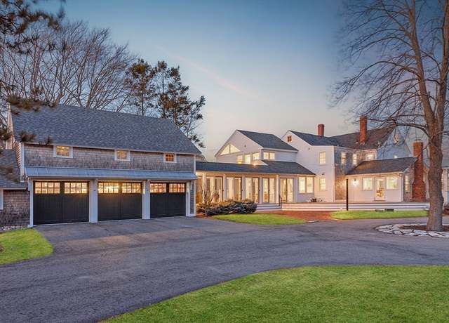 Property at 284 Water St, Newburyport, MA 01950, 4 beds, 4 baths