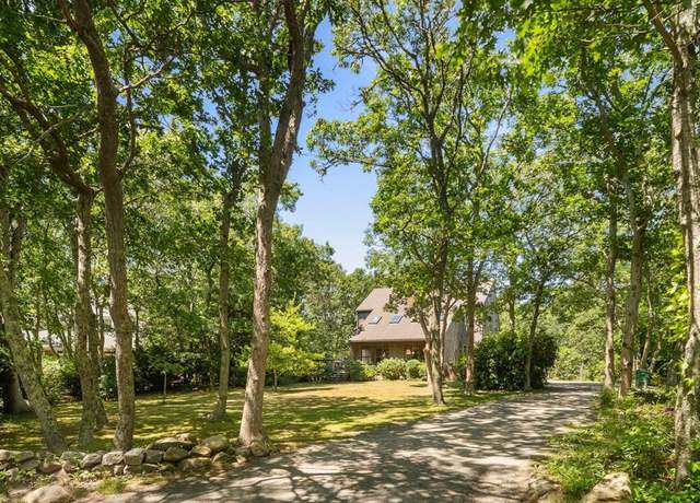 Property at 99 Old Purchase Rd, Edgartown, MA 02539, 4 beds, 2.5 baths