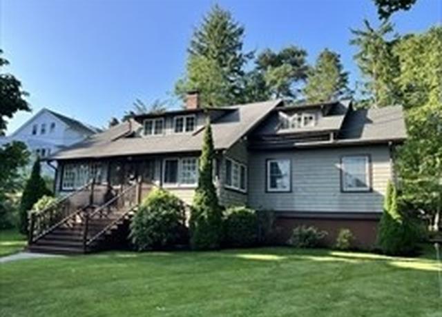 Property at 42 Locust St, Marblehead, MA 01945, 4 beds, 3 baths