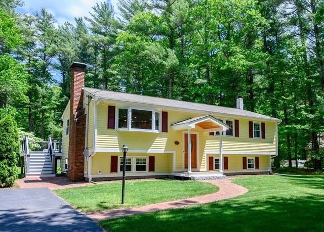 Property at 64 Elm St, Pembroke, MA 02359, 3 beds, 1.5 baths