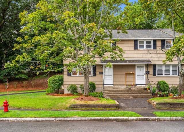 Property at 2 George Rd #2, Winchester, MA 01890, 3 beds, 2 baths