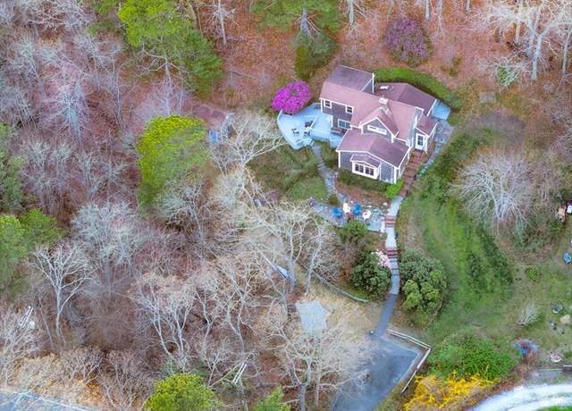 Property at 166 Ellisville Rd, Plymouth, MA 02360, 3 beds, 2 baths