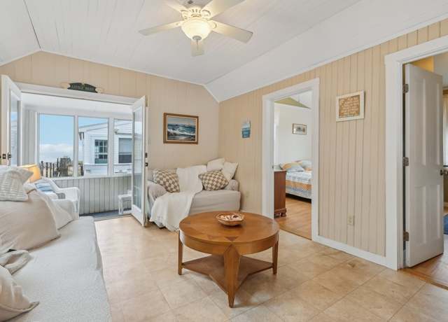Property at 134 Central Ave, Salisbury, MA 01952, 3 beds, 1 bath