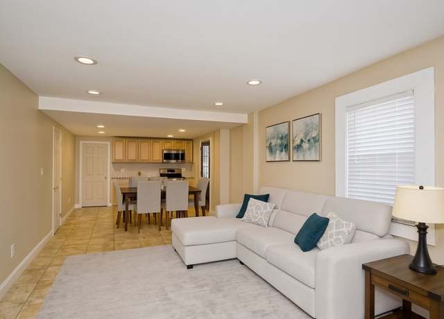 Property at 34 Temby St, Springfield, MA 01119, 3 beds, 3.5 baths
