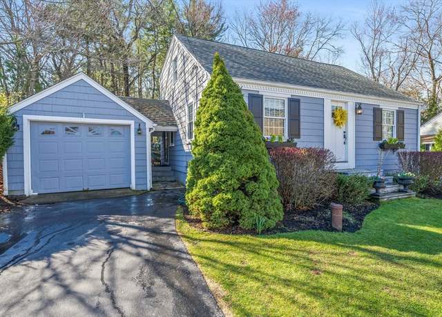 Property at 120 Park Ave West, Weymouth, MA 02190, 3 beds, 2 baths