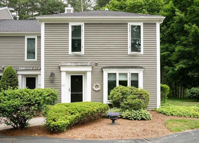 Property at 40 Bay Farm #40, Duxbury, MA 02332, 2 beds, 2.5 baths