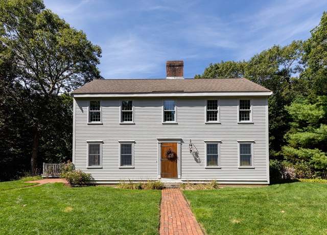 Property at 7 Oak Ridge Rd, Sandwich, MA 02537, 3 beds, 3 baths