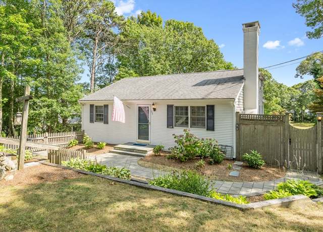 Property at 53 Great Oak Rd, Orleans, MA 02653, 4 beds, 3 baths