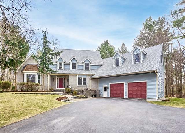 Property at 124 Nonset Path, Acton, MA 01720, 4 beds, 3.5 baths