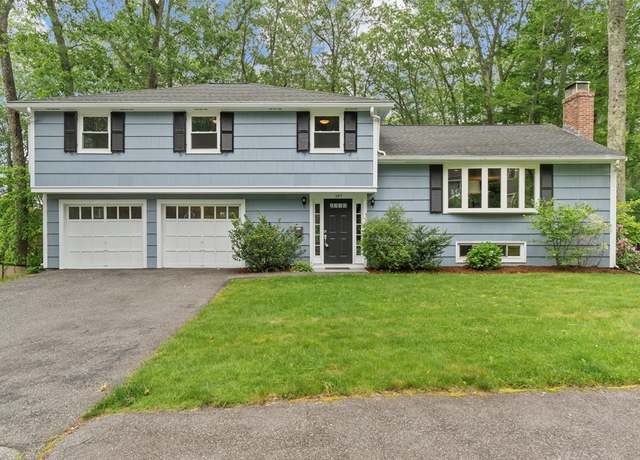 Property at 197 Lockland Ave, Framingham, MA 01701, 4 beds, 2.5 baths