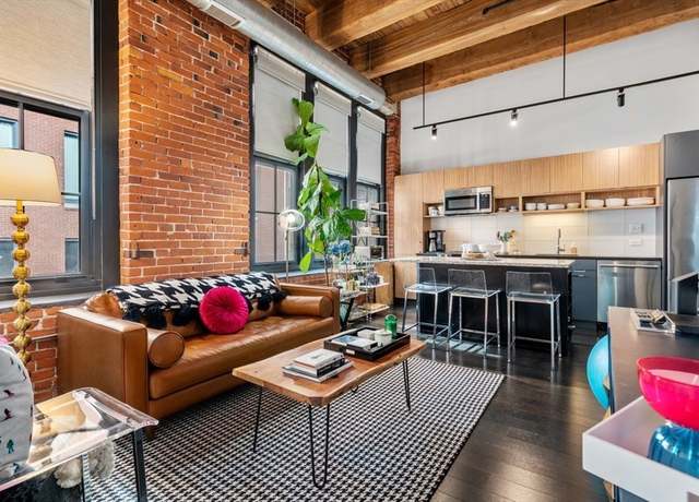 Property at 319 A St #404, Boston, MA 02210, 1 bed, 1 bath