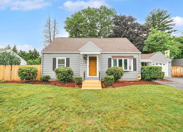 Property at 122 Brookside Cir, Springfield, MA 01129, 4 beds, 3 baths