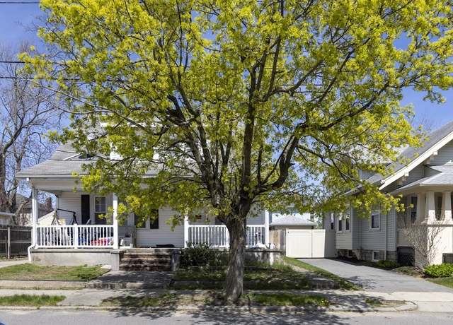 Property at 83 Eldridge St, Cranston, RI 02910, 3 beds, 1.5 baths
