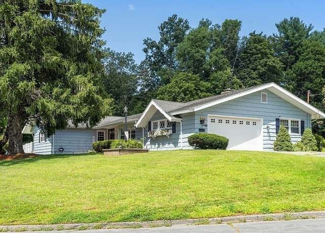 Property at 14 Buttonwood Dr, Methuen, MA 01844, 4 beds, 3 baths