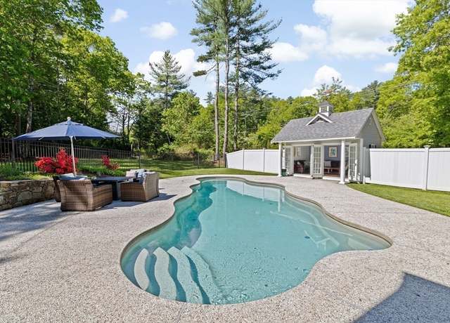 Property at 480 Ferry St, Marshfield, MA 02050, 4 beds, 4 baths